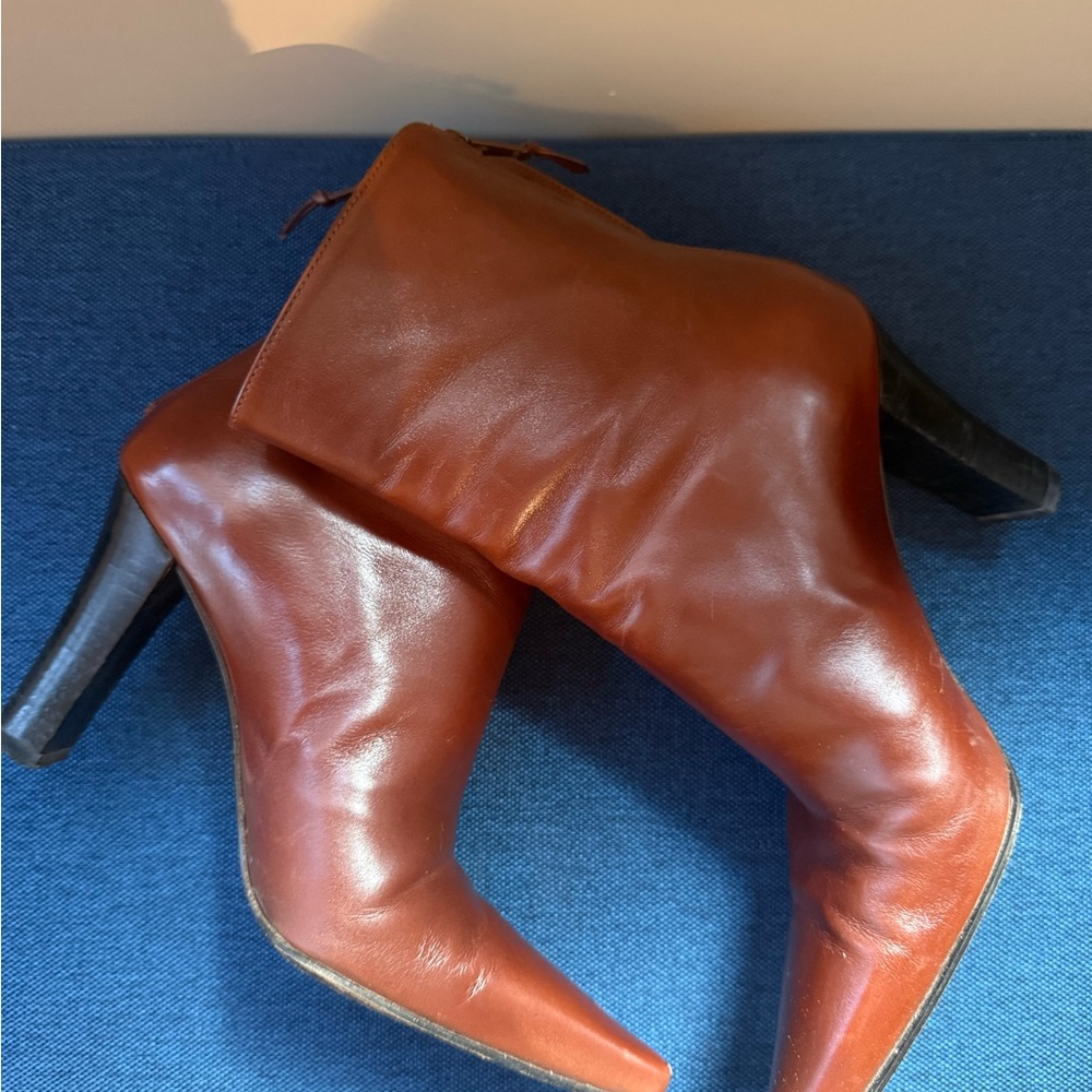 Stuart Weitzman Brown Leather Ankle Boots 36 - Picture 2 of 4